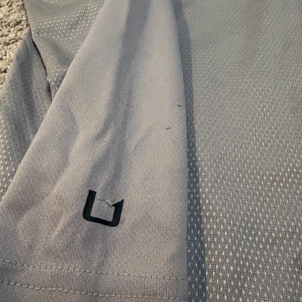 Huk Navy Blue Performance Shirt - Picture 6 of 6
